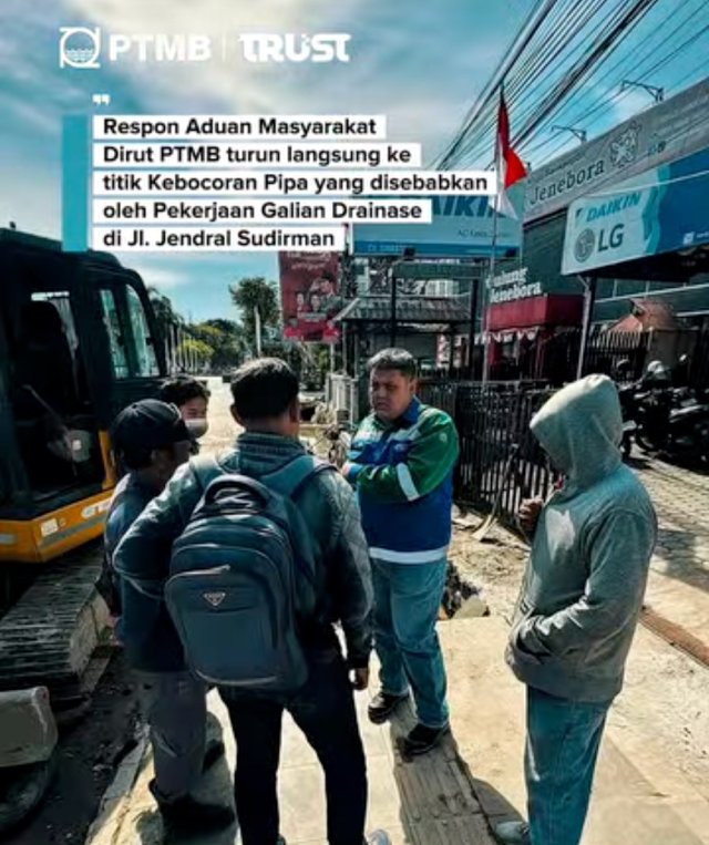 Respon Aduan Masyarakat Dirut PTMB Turun Langsung ke Titik Kebocoran Pipa