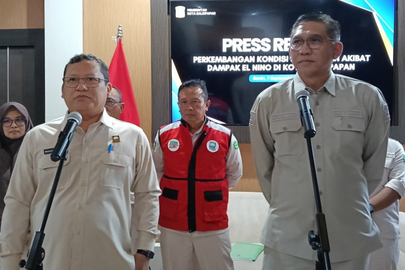 Pasokan Air PTMB Balikpapan Anjlok Separuh, Warga Terpaksa Pesan Air Tangki